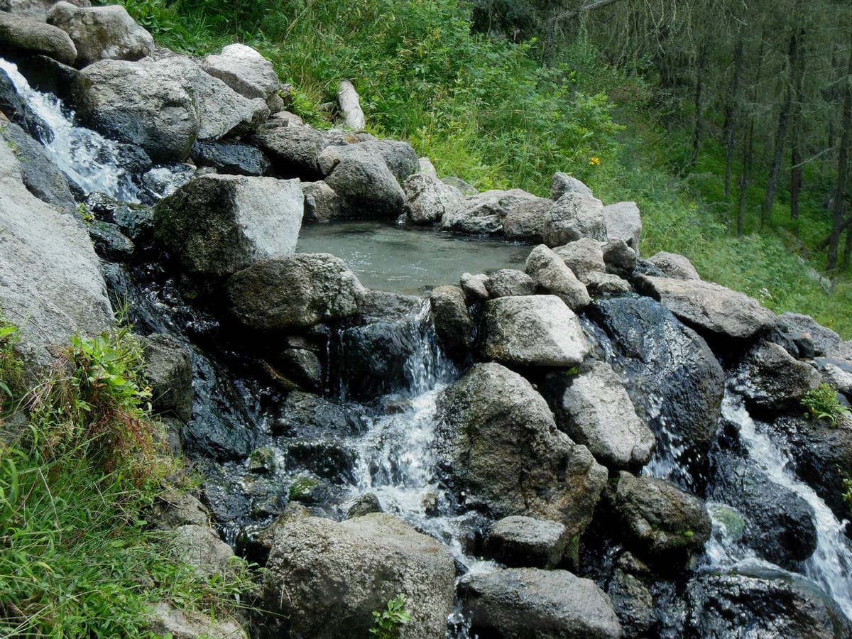 San Antonio Hot Springs (20357201709).jpg