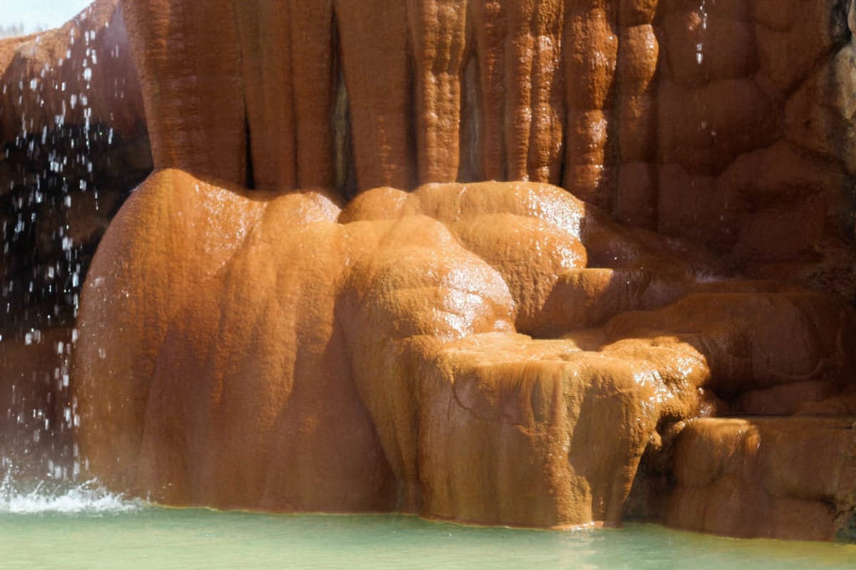 Mystic Hot Springs